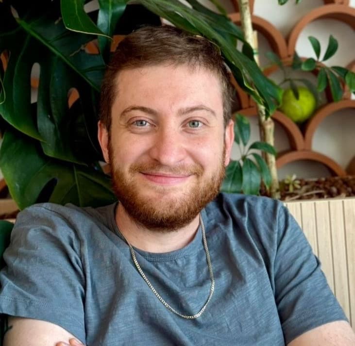 רועי אדם מרקוביץ׳, פסיכולוג בהתמחות קלינית